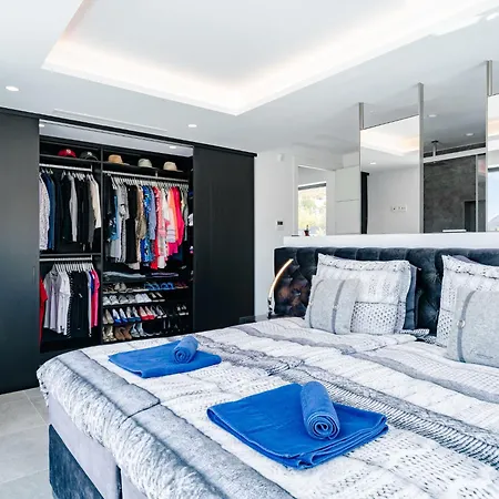 Palma By Interhome Villa *